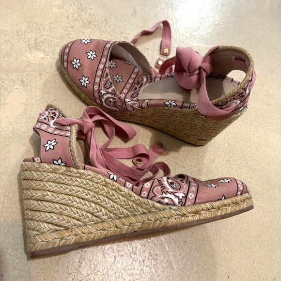 Stuart Weitzman Sandals Wedge Espadrille Bandana Print Pink Women sz 8.5 - Picture 1 of 13